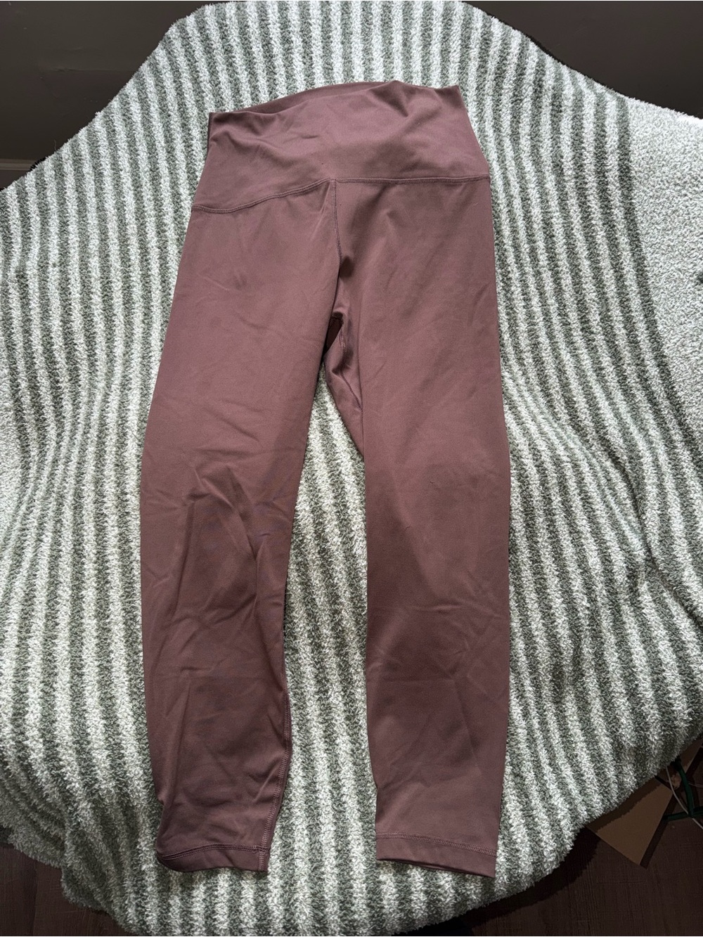 woman’s High-Waist Leggings in brown